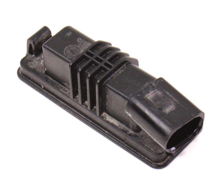 License Plate Lights Lens & Housing 04-06 VW Phaeton - Genuine - 3D0 943 021 A