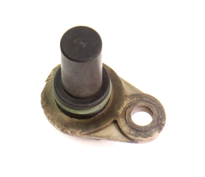 G38 Transmission Speed Sensor VW Jetta Golf Beetle EuroVan Passat 095 927 321 A