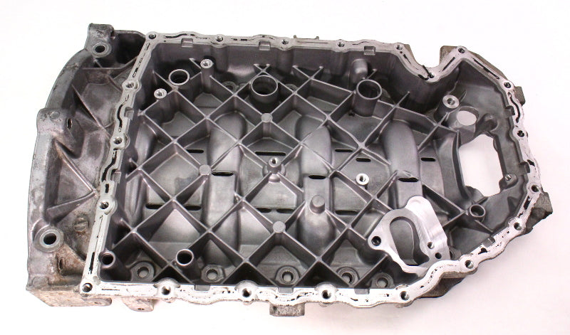 Upper Oil Pan Audi A4 A5 Jetta GTI Mk5 Passat 2.0T CCTA Genuine - 06J 103 603 T