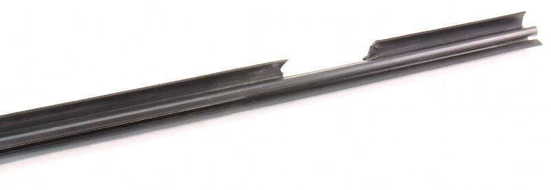 RH Rear Door Panel Window Scraper Trim 05-10 VW Jetta Rabbit MK5 1K5 839 472 D