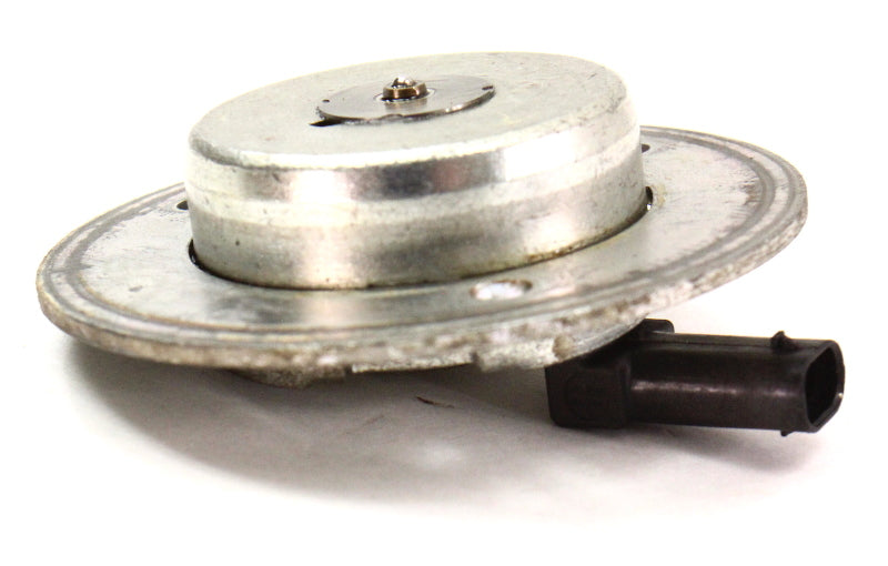 Camshaft Adjuster Magnet VW Jetta GTI Eos Passat Audi 2.0T Genuine 06J 109 259 A