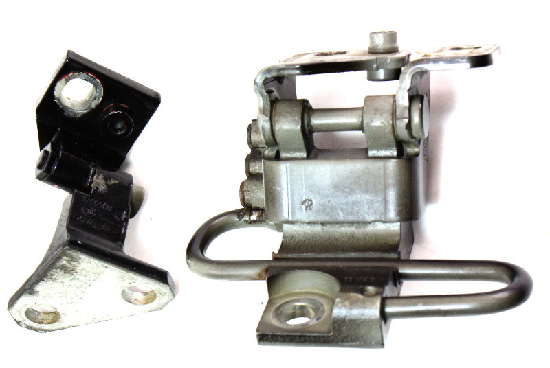 RH Front Door Hinges 05-10 VW Jetta Rabbit GTI MK5 - LC9Z Black - 1K0 831 412 P