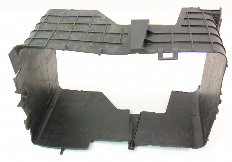 Battery Box Side Covers VW Jetta Rabbit GTI MK5 Passat B6 Audi A3 1K0 915 335 C