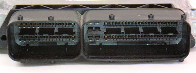 ECU ECM Engine Computer 06-07 VW Passat B6 2.0T - Genuine - 3C0 907 115 F