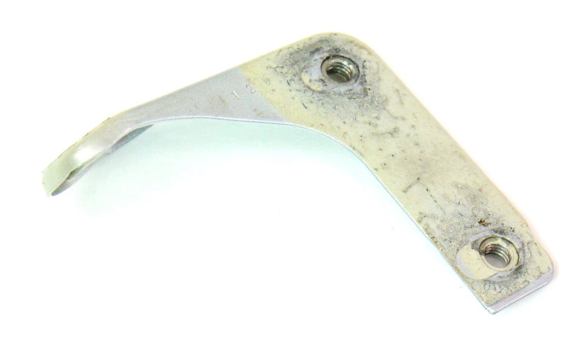 RH Fender Mount Bracket 01-05 VW Passat B5.5 - LA7W Silver - 3B0 821 136 C