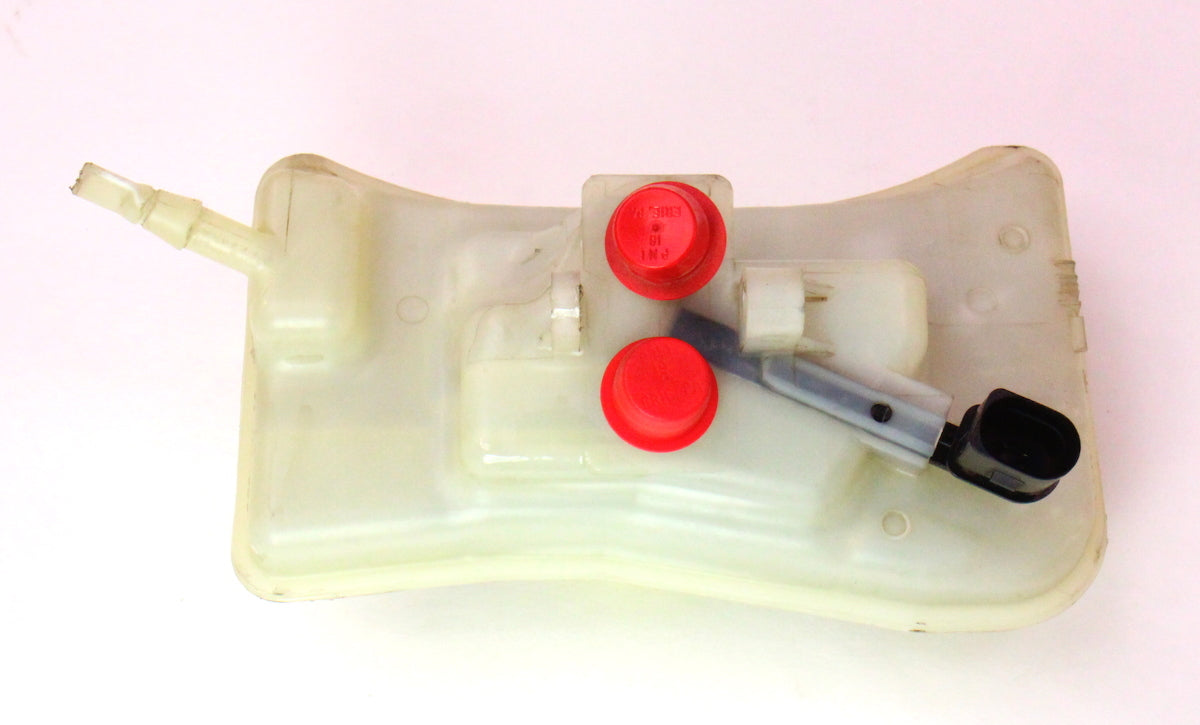 Brake Master Reservoir Audi A4 S4 A6 S6 VW Passat B5 B6 B7 C5 - 8E0 611 301 G