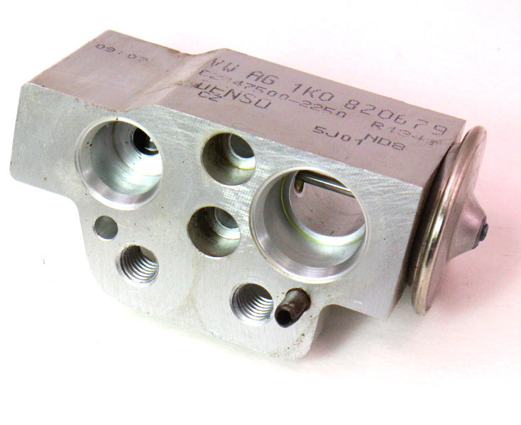 AC Expansion Valve VW Jetta Golf MK5 MK6 Passat B6 B7 Tiguan Beetle 1K0 820 679