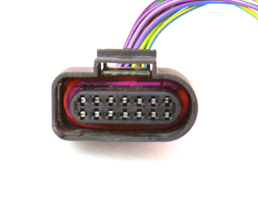 Transmission Valve Body Pigtail Plug VW Jetta Golf Rabbit MK5 Beetle 6X0 973 717