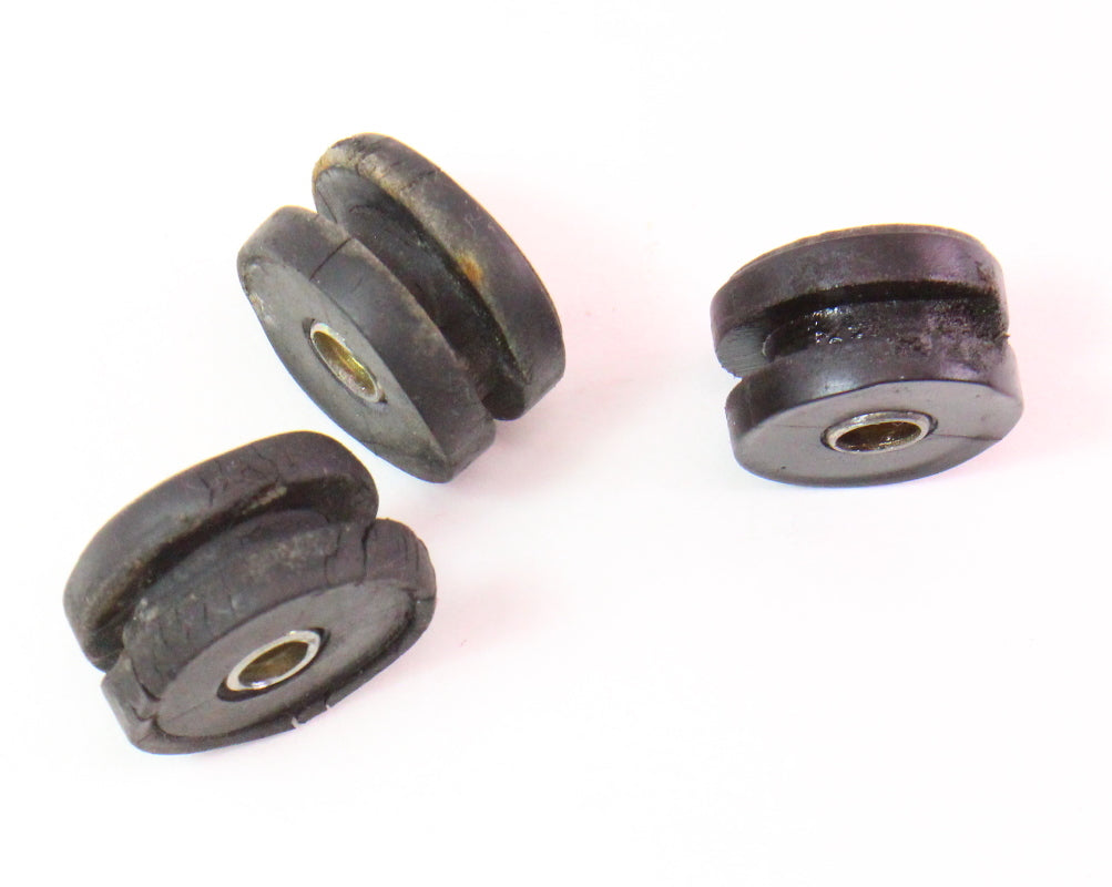 Air Injection Pump Mount Bushings VW Jetta Golf Cabrio MK3 Passat B4