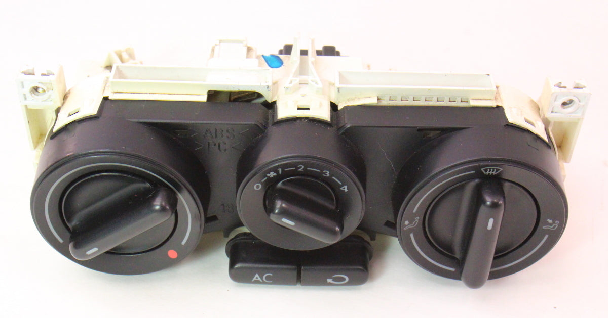 Climate Controls 98-10 VW Beetle AC A/C Heater ~ Genuine ~ 1C0 820 045 D