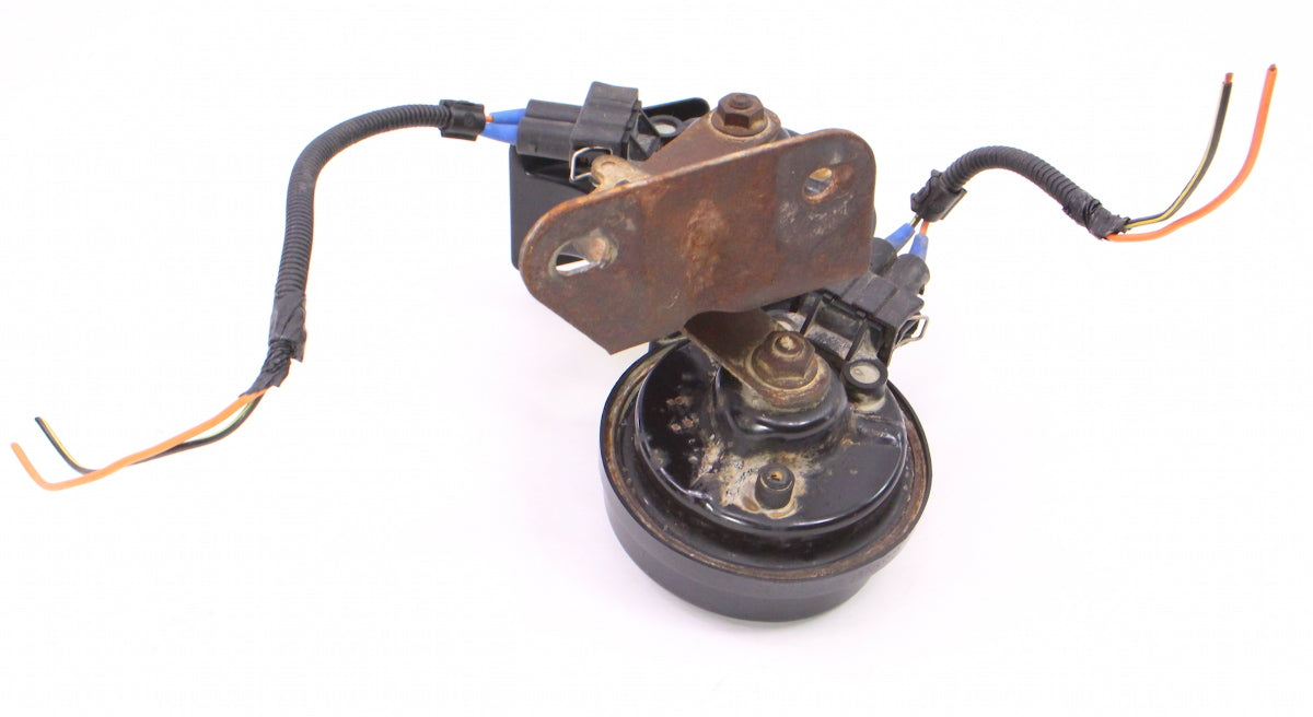 High & Low Tone Horn Set 98-01 VW Beetle Klaxon TR99 & Bracket - Genuine