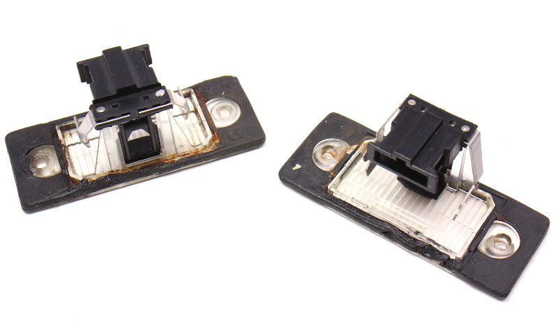 License Plate Trunk Lights Lamps 99-05 VW Jetta MK4 Passat Wagon - 1J5 943 021