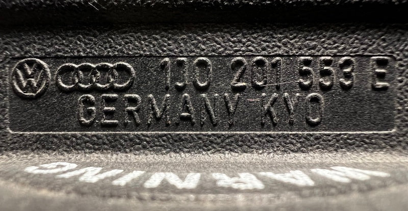 Fuel Gas Cap Lid Jetta Golf Mk4 Passat B5 A4 A6 Genuine - 1J0 201 553 E