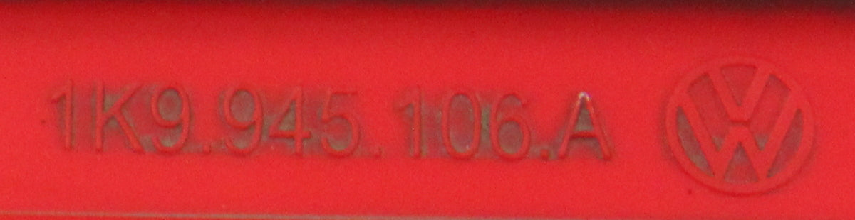 RH Rear Bumper Lens Reflector 09-14 Jetta Sportwagen MK5 Mk6 - 1K9 945 106 A