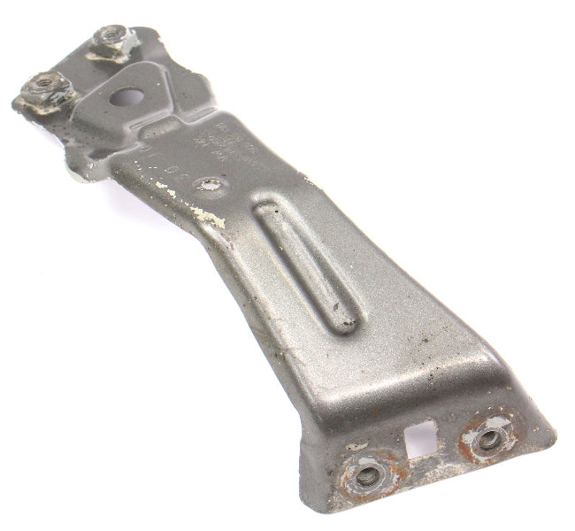 RH Fender Support Mount Bracket 11-18 VW Jetta MK6 LD7X - Genuine - 5C6 821 138