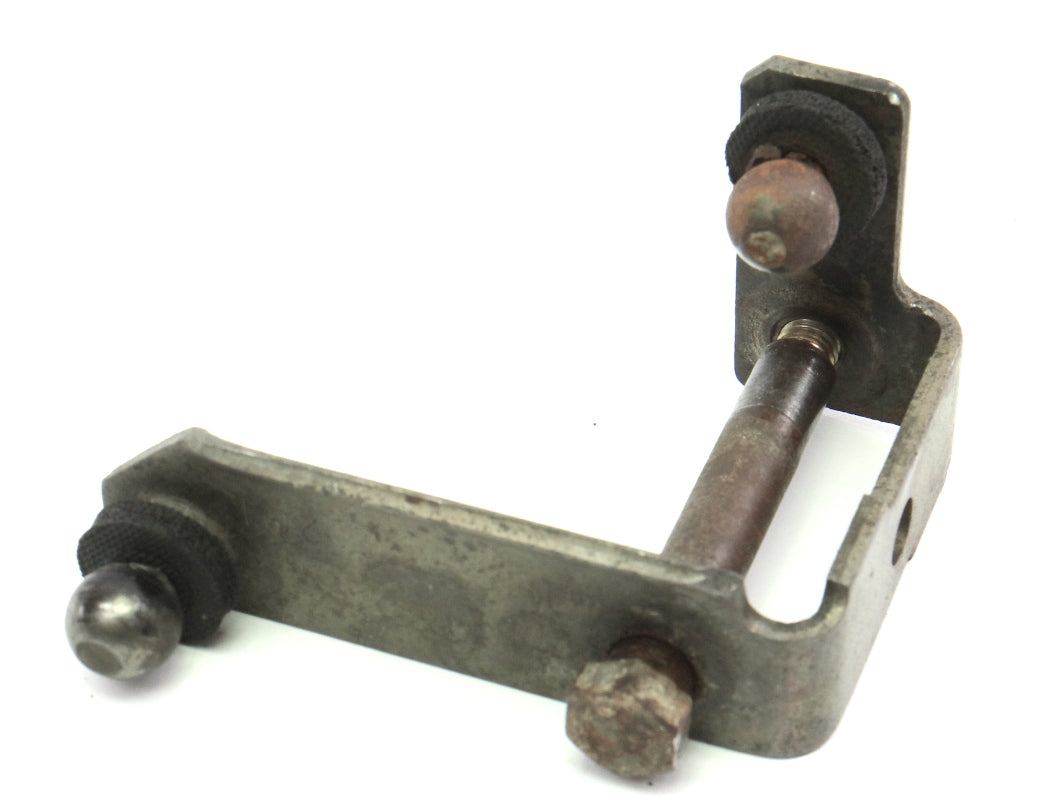 Manual Transmission Shifter Linkage Bracket VW Jetta Golf GTI Mk3 020 1H0 711 201