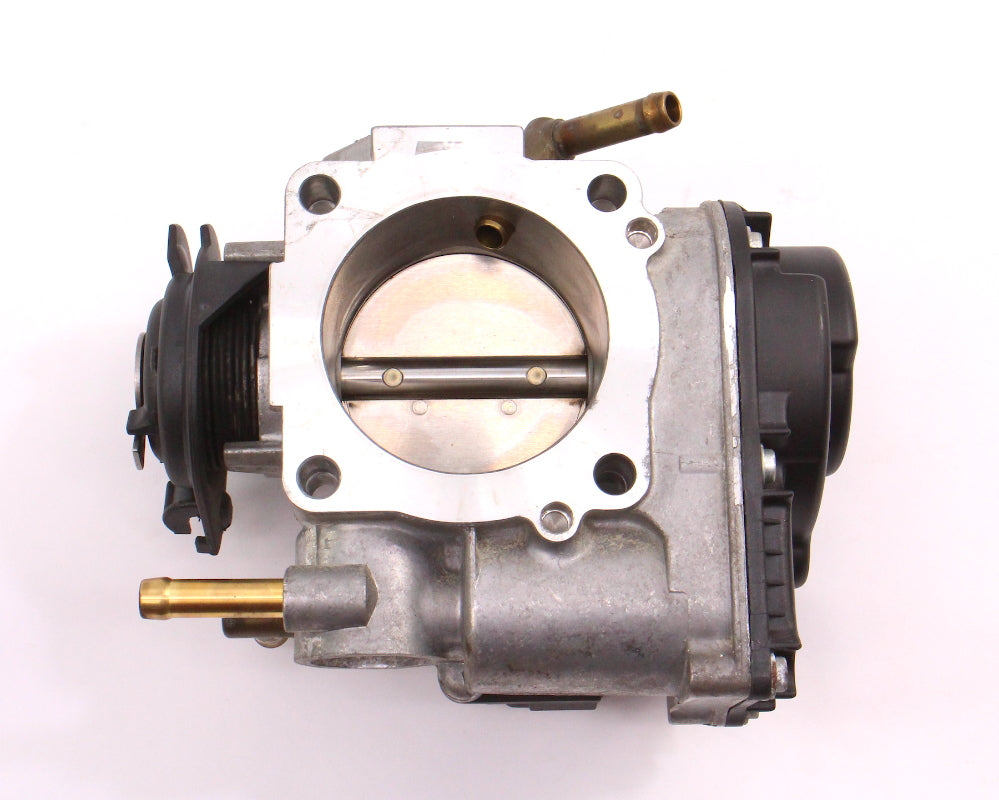 Throttle Body 99-01 VW Jetta Golf Beetle MK4 2.0 AEG - Genuine - 06A 133 066 E