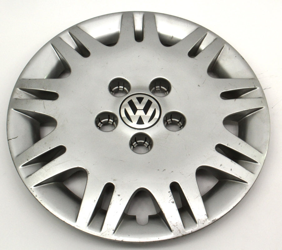 Genuine VW Hub Cap Wheel Cover 05-10 VW Rabbit Jetta MK5 - 1KM 601 147
