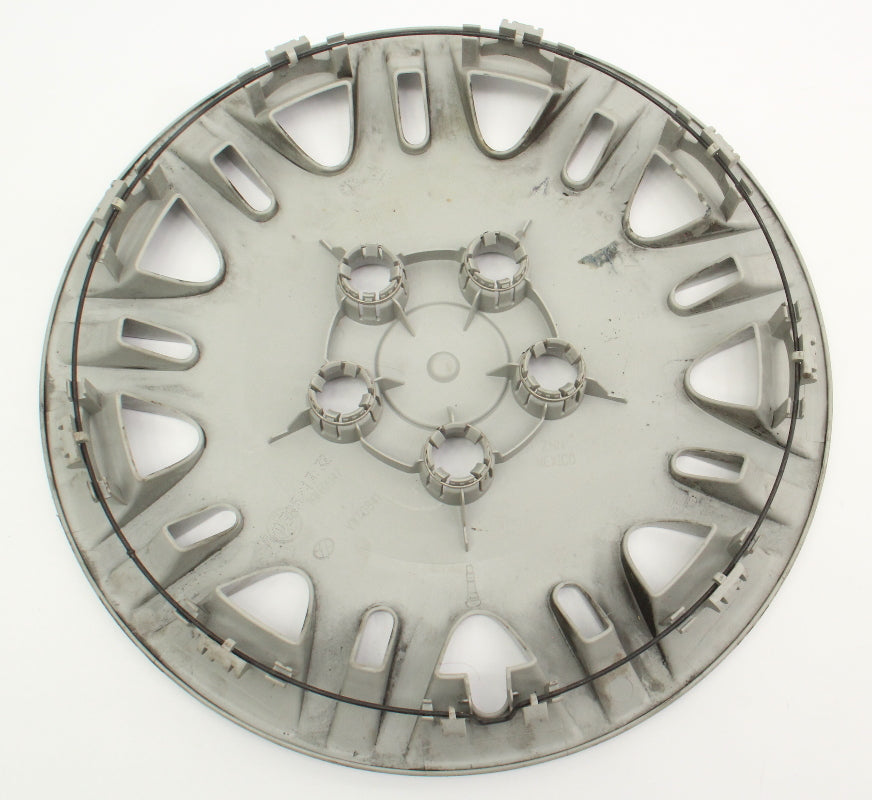 Genuine VW Hub Cap Wheel Cover 05-10 VW Rabbit Jetta MK5 ~ 1KM 601 147