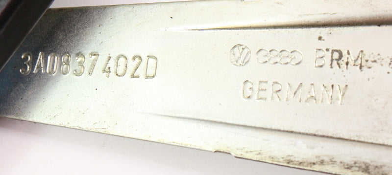 RH Front Window Regulator Lift Track 90-97 VW Passat B3 B4 Genuine 3A0 837 402 D