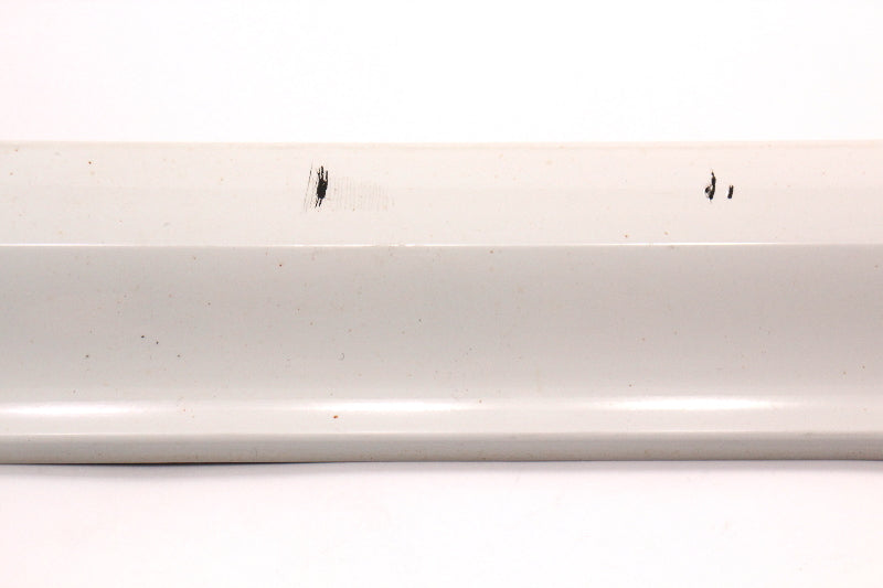 RH Front Door Molding Trim 95-97 VW Passat B4 LB9A White - 3A0 853 516 A