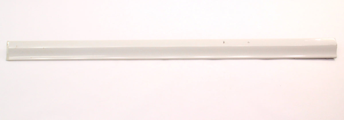RH Front Door Molding Trim 95-97 VW Passat B4 LB9A White - 3A0 853 516 A