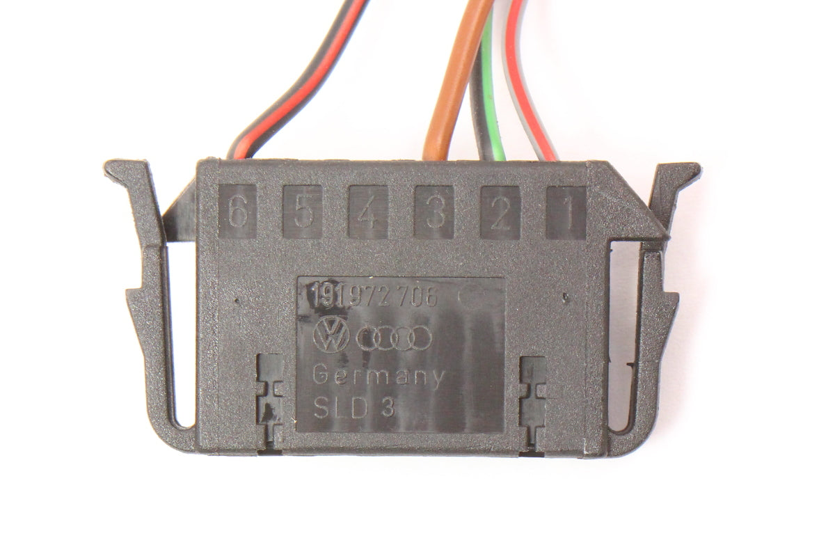 RH Tail Light Wiring Plug Pigtail 95-97 VW Passat B4 - Genuine - 191 972 706