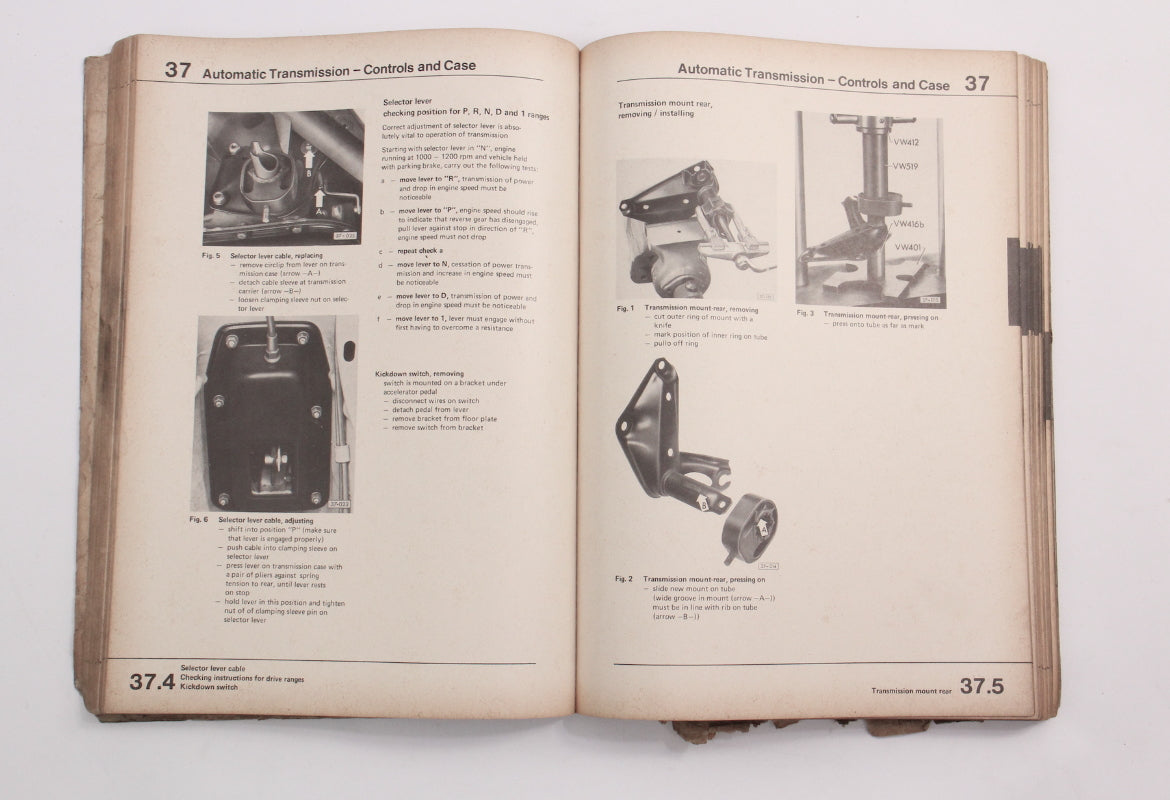 Official Repair Service Manual Book Type 32/33 VW Dasher 42-00-4121-1