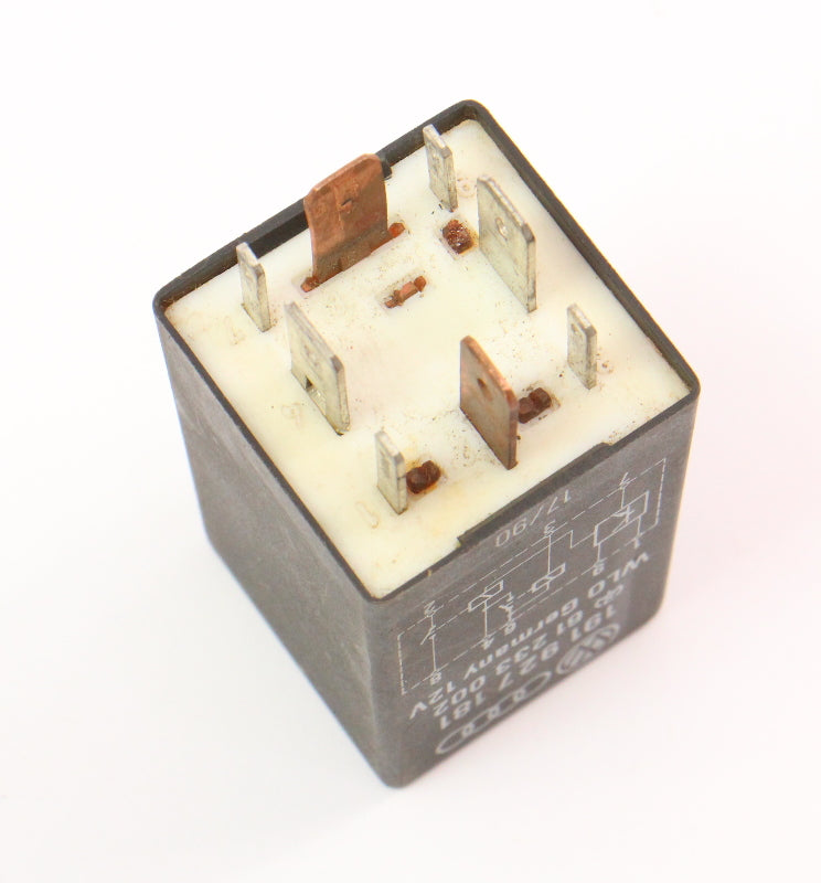 Relay 92 VW Jetta Golf GTI Mk2 Quantum Scirocco Audi - Genuine -  191 927 181
