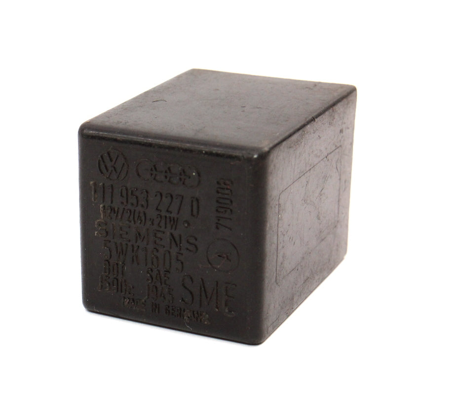 Turn Signal Flasher Relay Audi VW Jetta GTI Beetle Passat Vanagon - 111 953 227 D