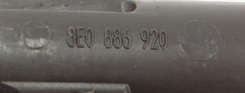 Rear Seat Head Rest Post Insert Guide Tubes 02-05 Audi A4 B6 8E0 886 920 / 919 A