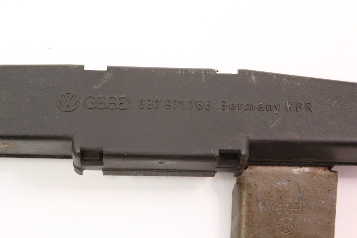 Injector Wiring Harness Holder 88-92 VW Jetta Golf GTI MK2 Cabriolet 037 971 766