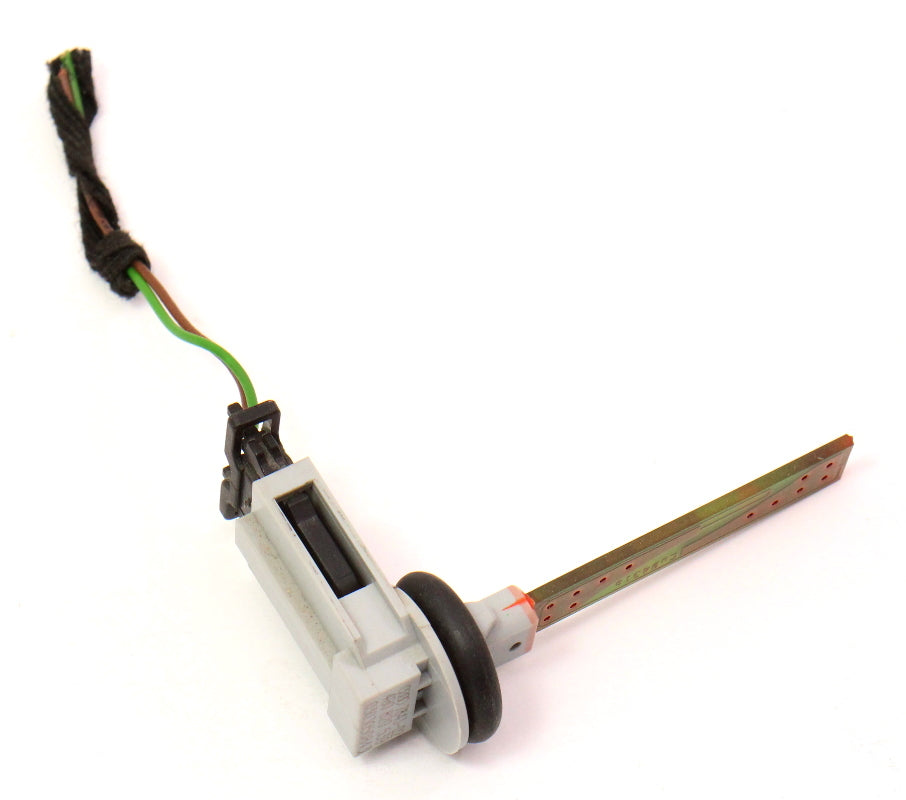 AC Heater Box Temp Sensor VW Jetta Golf Rabbit MK5 Passat B6 Touareg 4B0 820 539