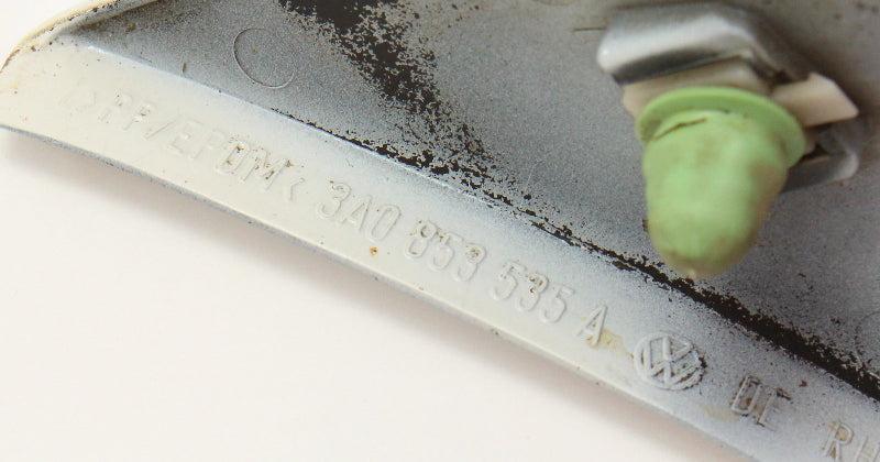 LH Rear Quarter Trim Molding 95-97 VW Passat B4 LB9A White Genuine 3A0 853 535 A