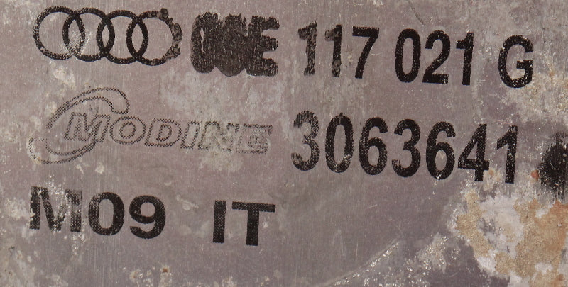 Engine Oil Cooler Audi A4 A5 A6 A7 A8 Q5 Q7 S4 S5 Touareg Genuine 06E 117 021 G