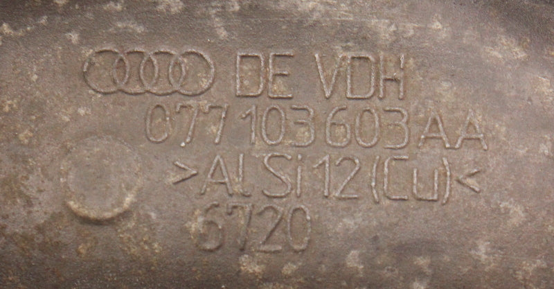 Upper Engine Oil Pan 04-07 VW Touareg 4.2 V8 - Genuine - 077 103 603 AA