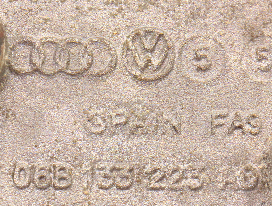 Intake Manifold 03-05 VW Passat B5.5 1.8T AWM ~ Genuine ~ 06B 133 223 AD