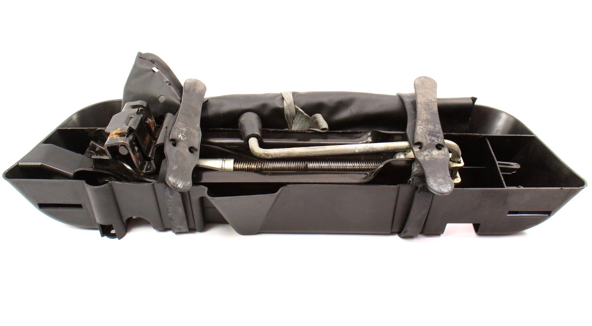 Spare Tire Trunk Tool Kit Jack Tools Lug Wrench 05-10 VW Jetta MK5 ~ Genuine ~