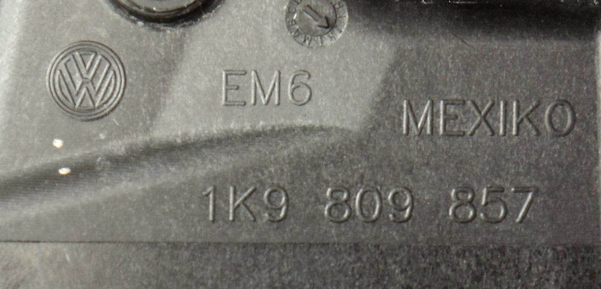 Gas Fuel Door Cap Cover Assembly 09-14 VW Jetta Sportwagen TDI LR7L 1K9 809 857