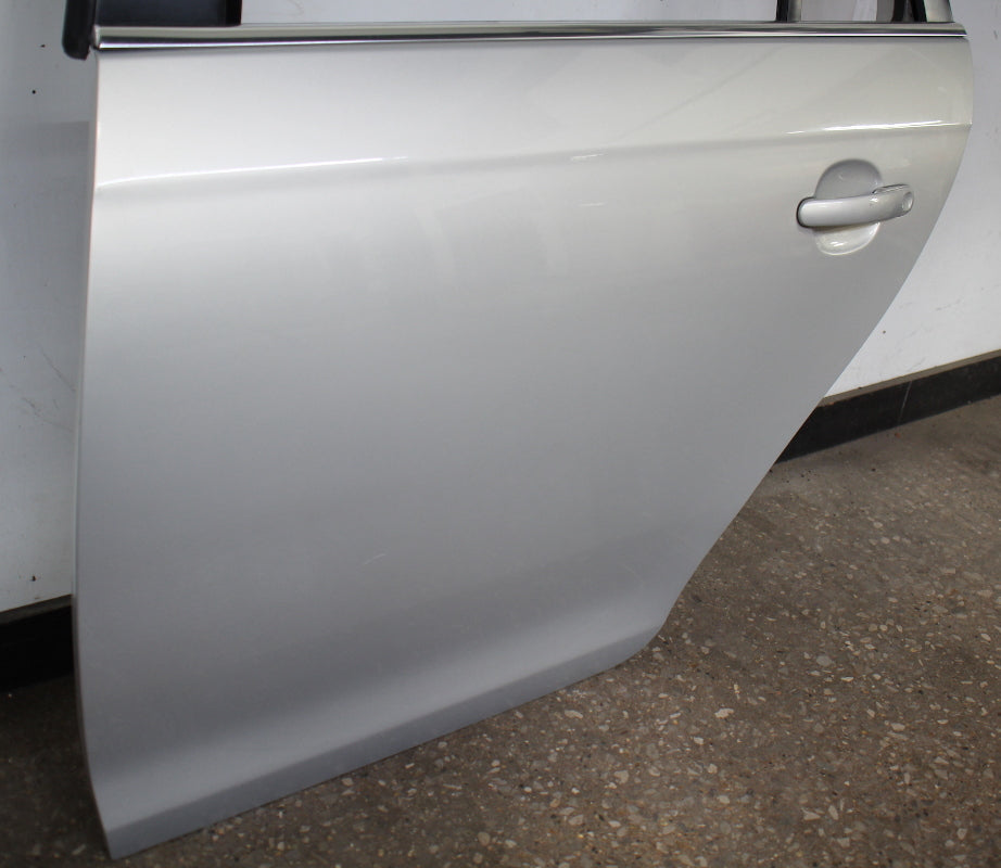 LH Rear Door Shell 09-14 VW Jetta Sportwagen Wagon MK5 MK6 LR7L Gold ~ Genuine