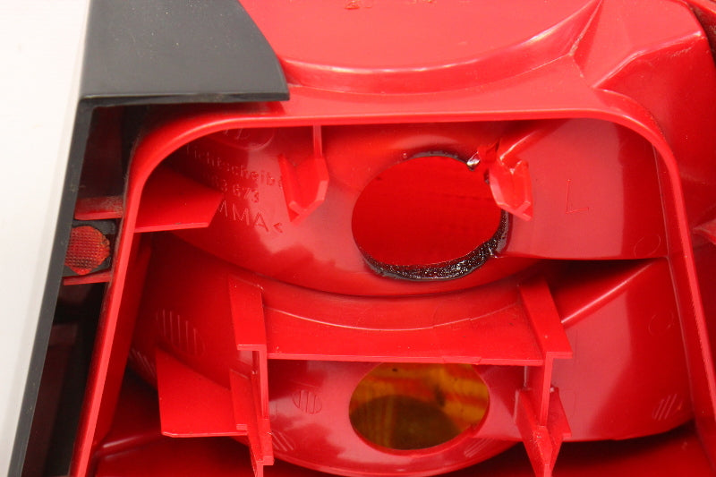 Taillight Tail Light Lamp Set 99-05 VW Jetta Mk4 . Genuine . 1J5 945 095 096 S