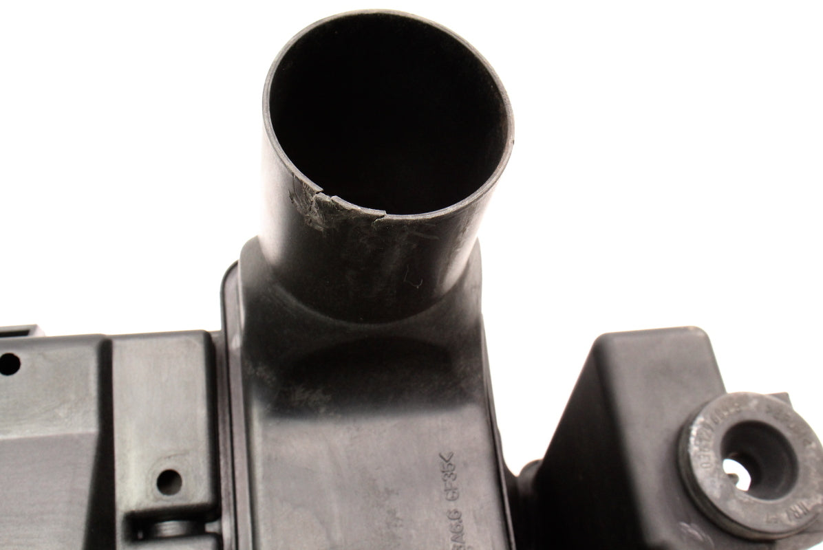 Engine Cover Air Intake Filter Box 2.5 05-08 VW Jetta Rabbit MK5 ~ 07K 129 601 C