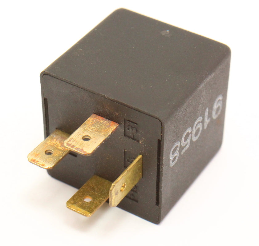 Engine Coolant Relay 42 VW Audi Jetta Golf Rabbit Passat Corrado ~ 191 919 376 A