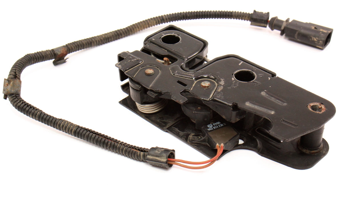 Lower Hood Latch Receiver 05-10 VW Rabbit GTI Jetta MK5 Genuine . 1K1 823 509 E