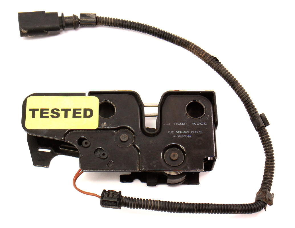 Lower Hood Latch Receiver 05-10 VW Rabbit GTI Jetta MK5 Genuine . 1K1 823 509 E