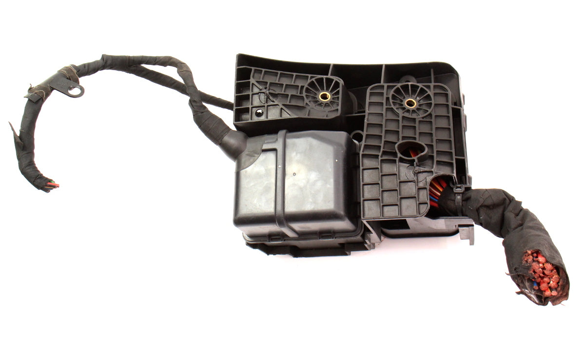 Under Hood Fuse Box Wiring Plugs Pigtail 05-07 VW Jetta MK5 2.5 - 1K0 937 701 A