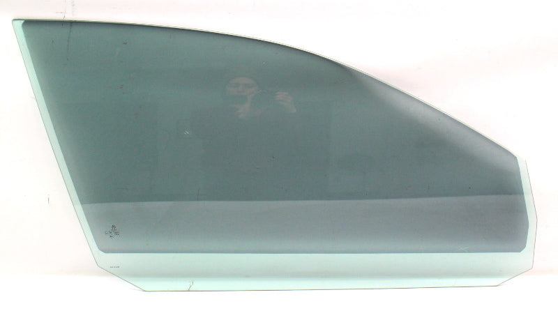 RH Front Door Window Side Glass 05-10 VW Jetta MK5 09-14 Jetta Sportwagen Tint
