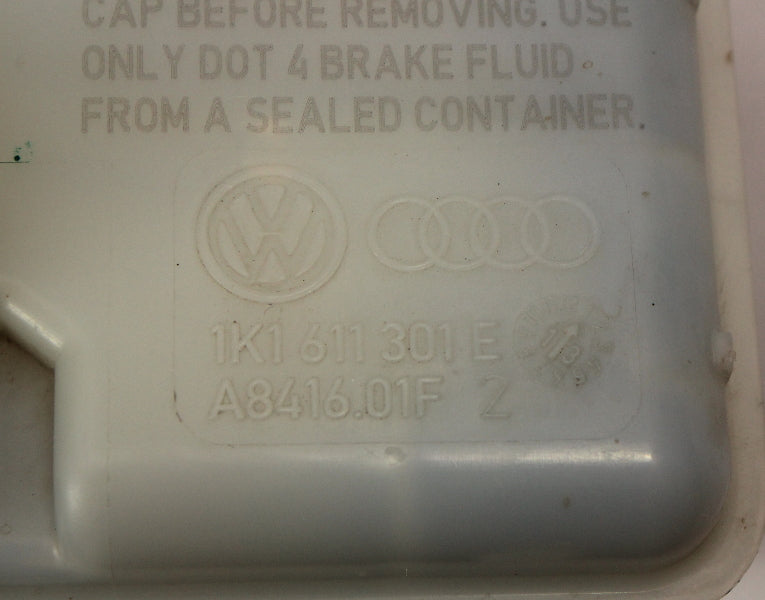 Brake Master Cylinder Fluid Tank Reservoir 05-18 VW Jetta MK5 MK6 1K1 611 301 E