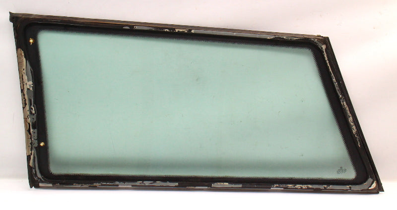 RH Rear Quarter Window Hatch Side Glass 01-05 VW Passat Wagon B5.5 ~ Genuine