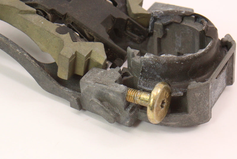 RH Exterior Door Handle Bracket 99-05 VW Jetta Golf Mk4 Passat - 3B0 837 886 F/G